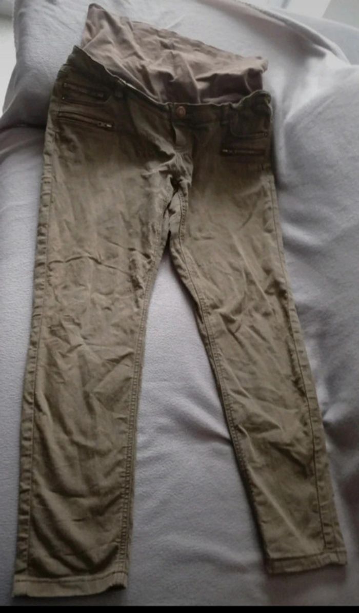 Pantalon de grossesse