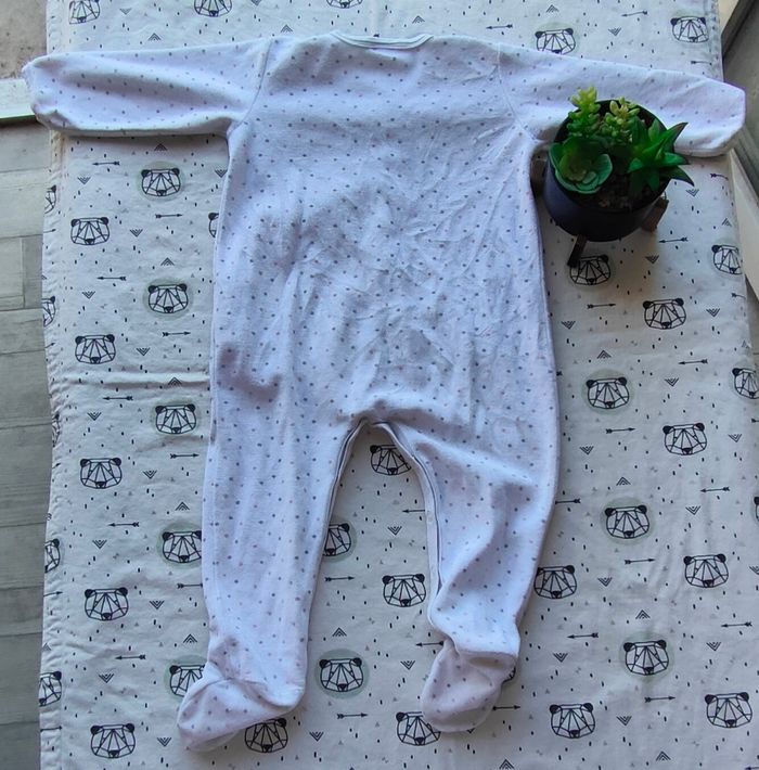 Pyjama velours taille 18 mois - photo numéro 3