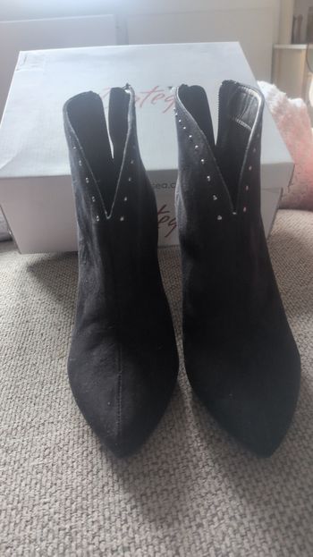 Boots avec strass 