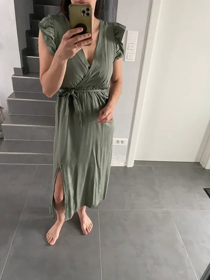 Robe longue kaki - photo numéro 2