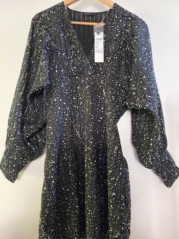 Robe Sisley taille 38 Neuve