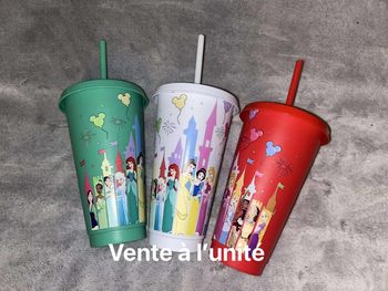 Grand gobelet à paille princesses disney