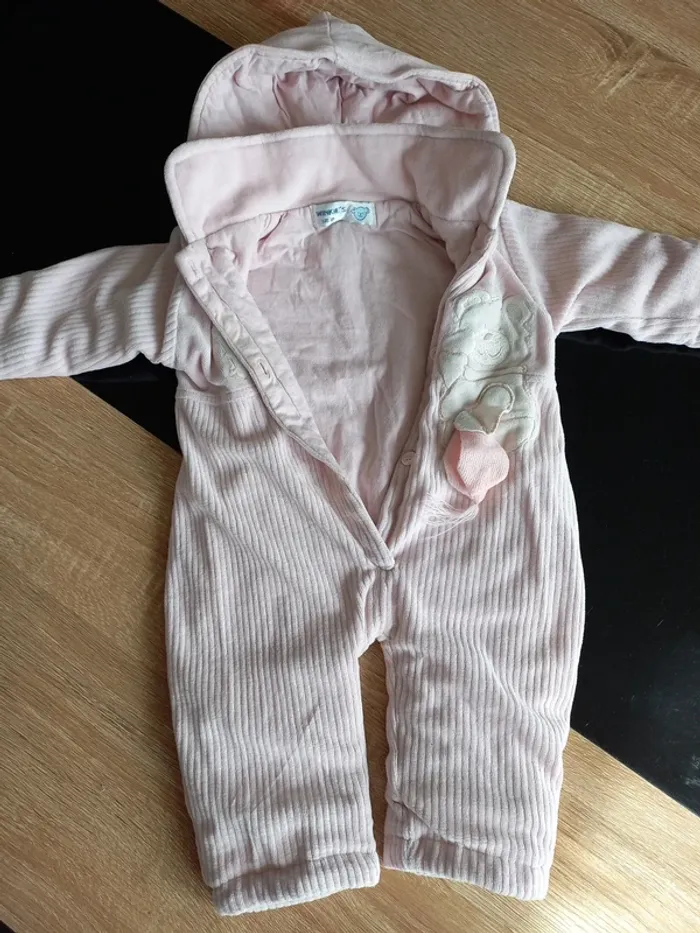 Combinaison rose, chaude bébé 6 mois - photo numéro 9