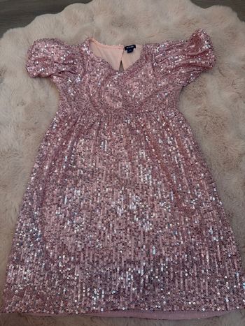 Robe taille cinq ans