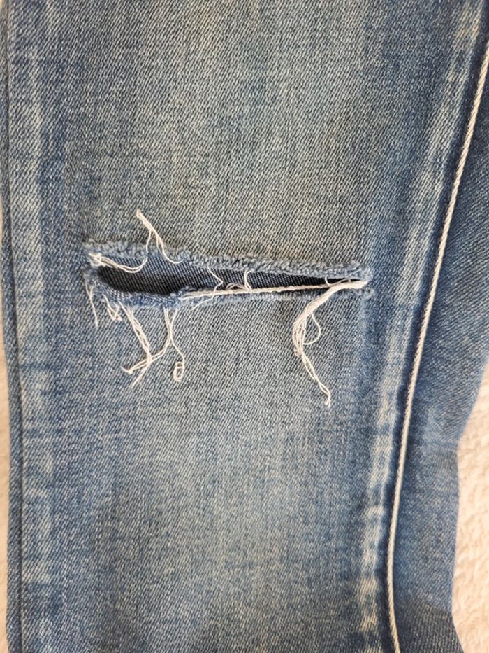 Très beau jeans. - photo numéro 2