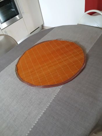 Sous table bambou