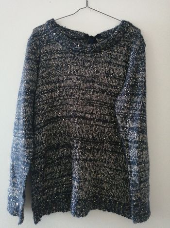 Pull bleu marine à paillettes
