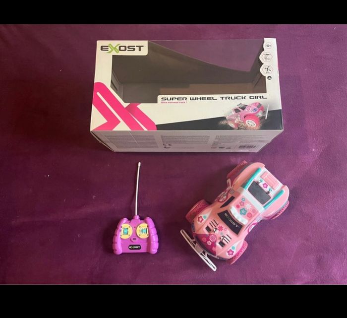 Voiture télécommandée - photo numéro 6