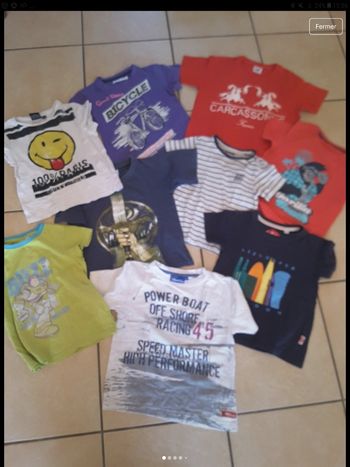 Tshirt manches courtes garçon 5 ans 2€ piece