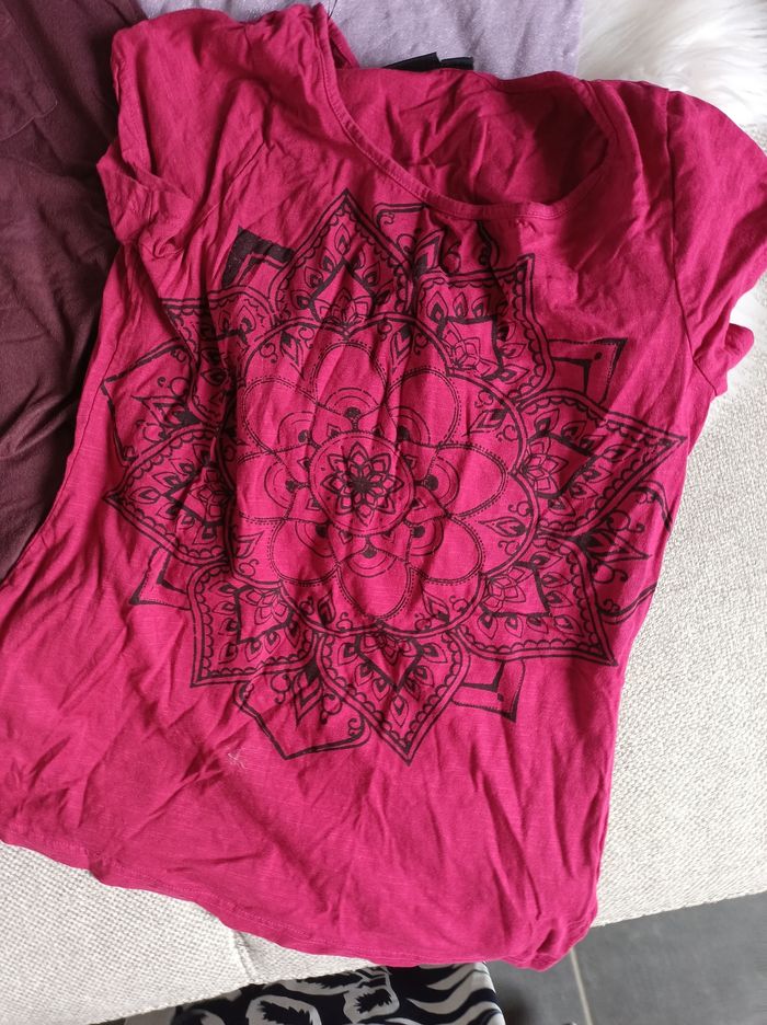 Lot de 3 tshirts - photo numéro 2