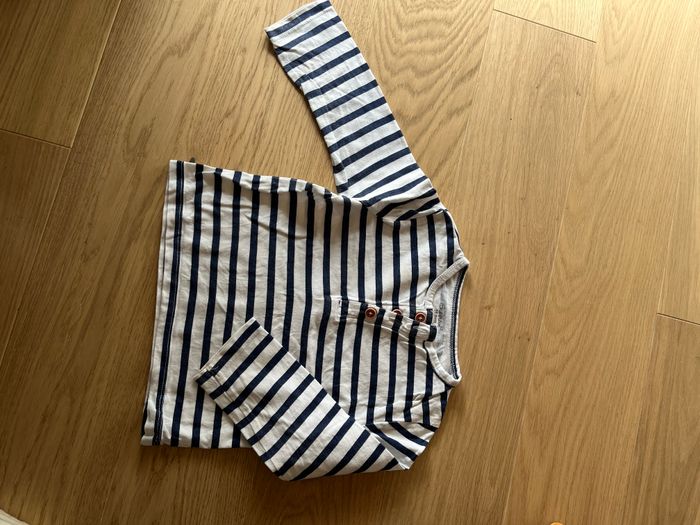 Lot 10 vêtements 18M - photo numéro 10