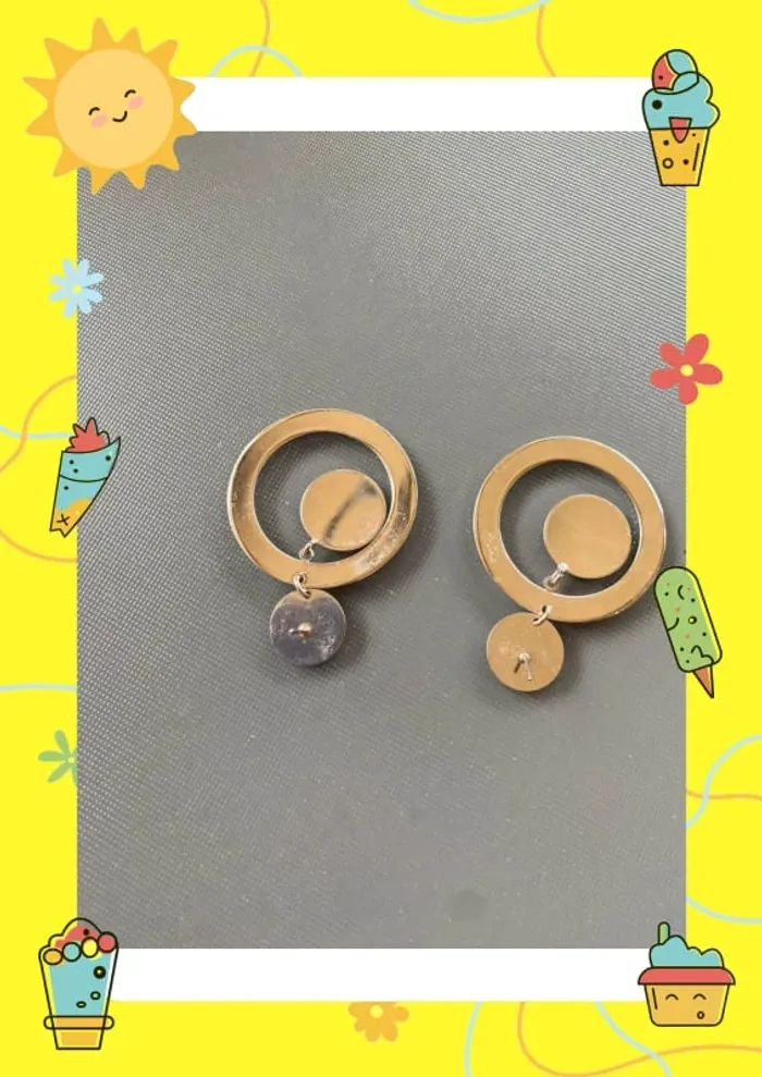 Boucle d’oreille cercle argenté - photo numéro 4