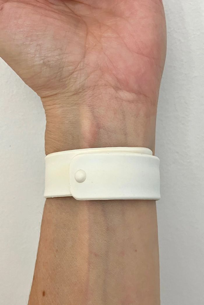 Montre LCT à quartz bracelet blanc aimanté - photo numéro 3