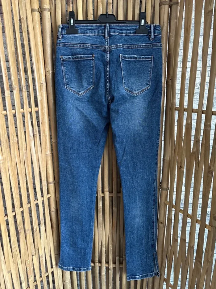 Jean femme taille 40 - photo numéro 2