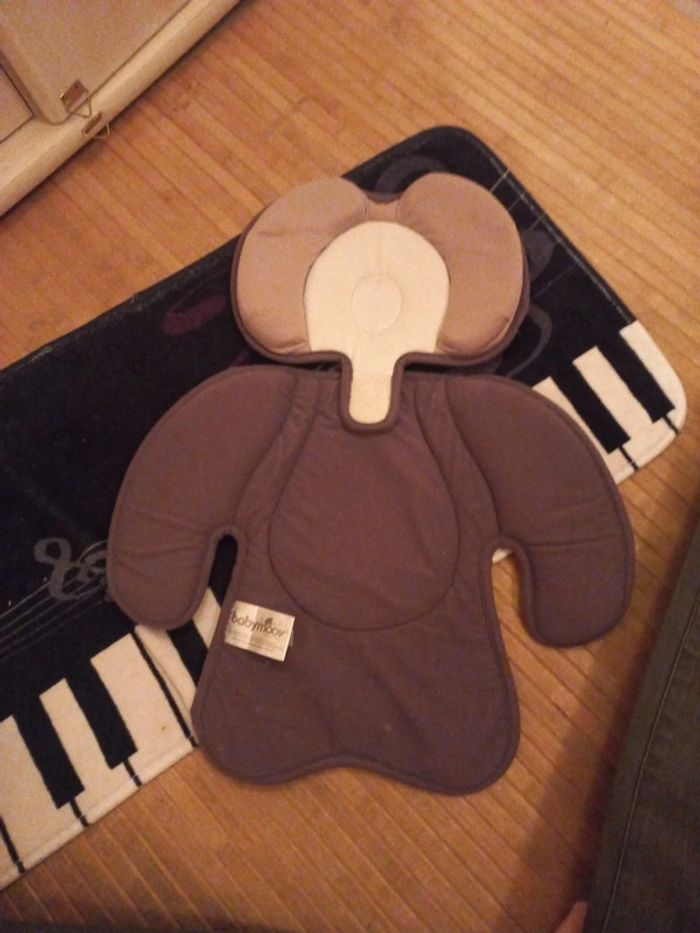 Réducteur naissance a 6 mois - photo numéro 2