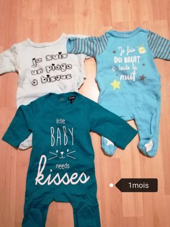 Pyjamas 1mois