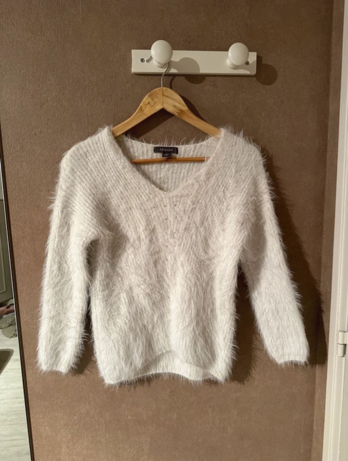 Pull blanc