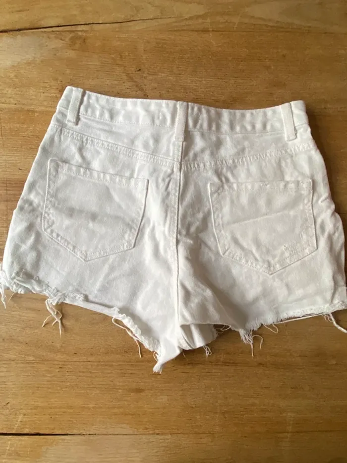 Short jean blanc Primark - photo numéro 2
