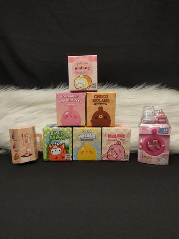 Lot de 7 boîtes surprises Molang + mini lave-linge distributeur de bonbons