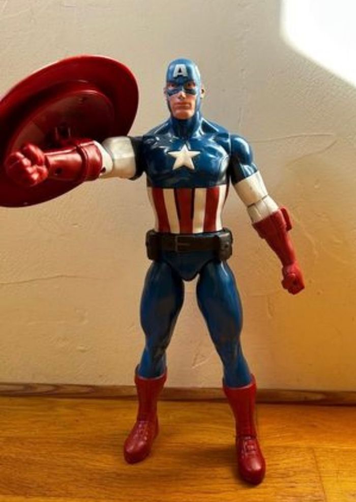 Figurine Avengers, Captain America - photo numéro 2
