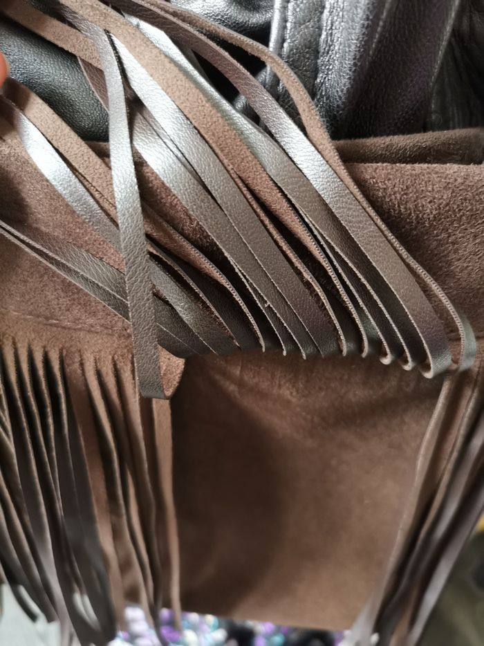 Sac bandoulière cuir nubuck couleur marron 💘 - photo numéro 7