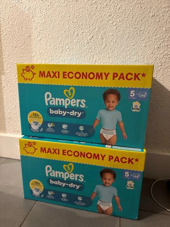 Lot Éco Pampers Baby-Dry T5 11-16kg– soit 188 couches
