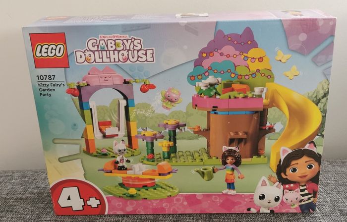 LEGO Gabby et la Maison Magique La Fête au Jardin de Fée Minette (10787).