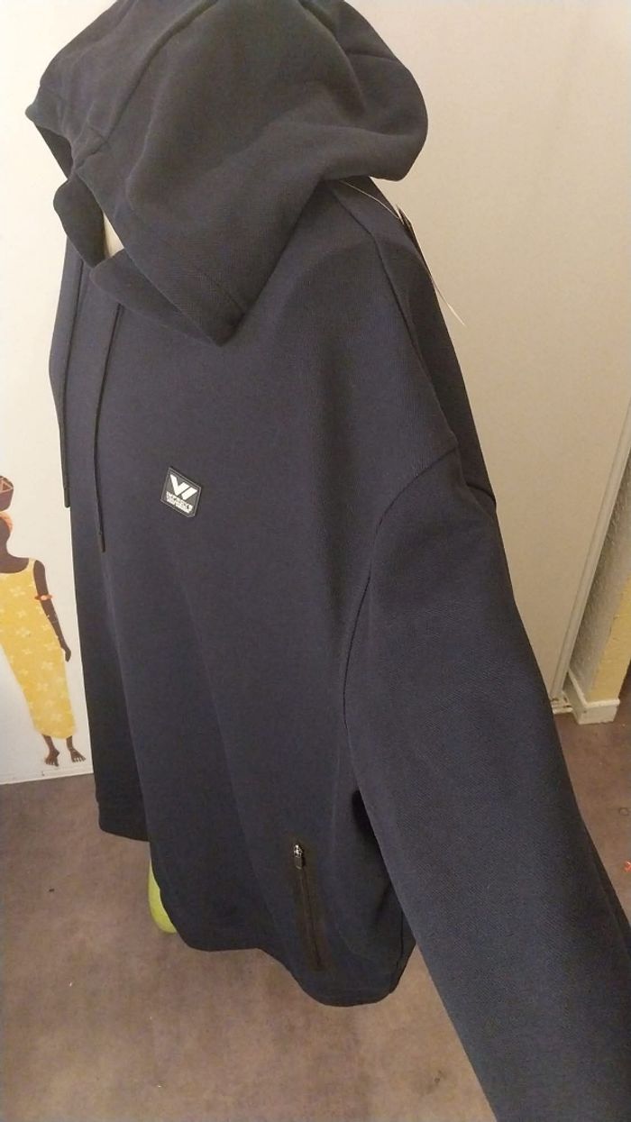 Sweat à capuche T.6XL Kiabi Neuf - photo numéro 2