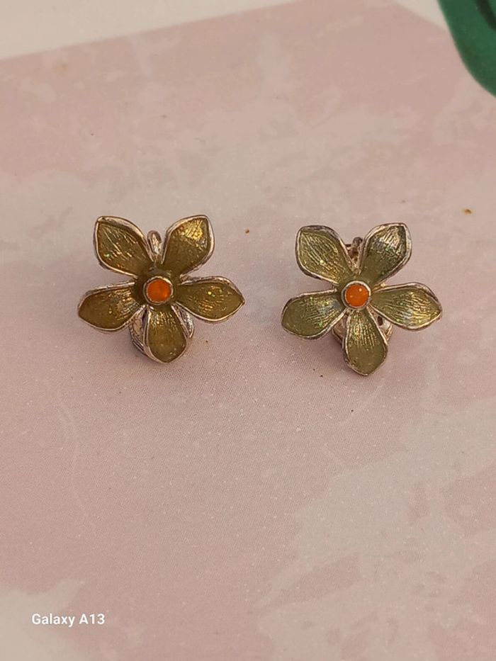 Boucles d'oreilles vintage à clips