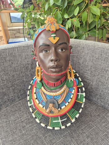 Buste Africain femme 34 cm