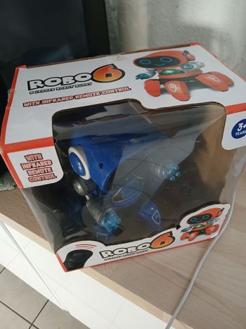 Robo6 + boîte d'origine