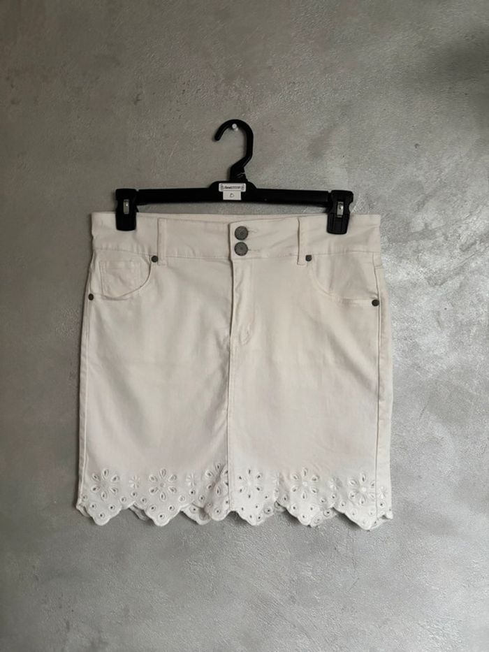 Jupe blanche ajourée fleurs Eldys - photo numéro 2