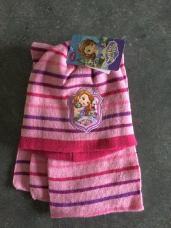 Bonnet écharpe Princesse Sofia