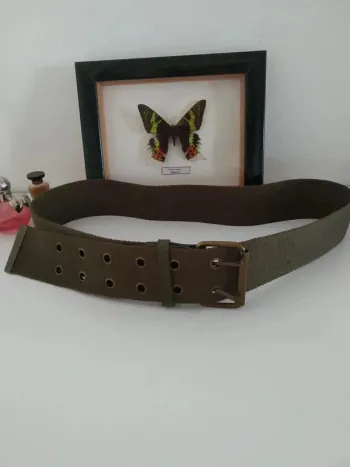 Ceinture en tissu kaki