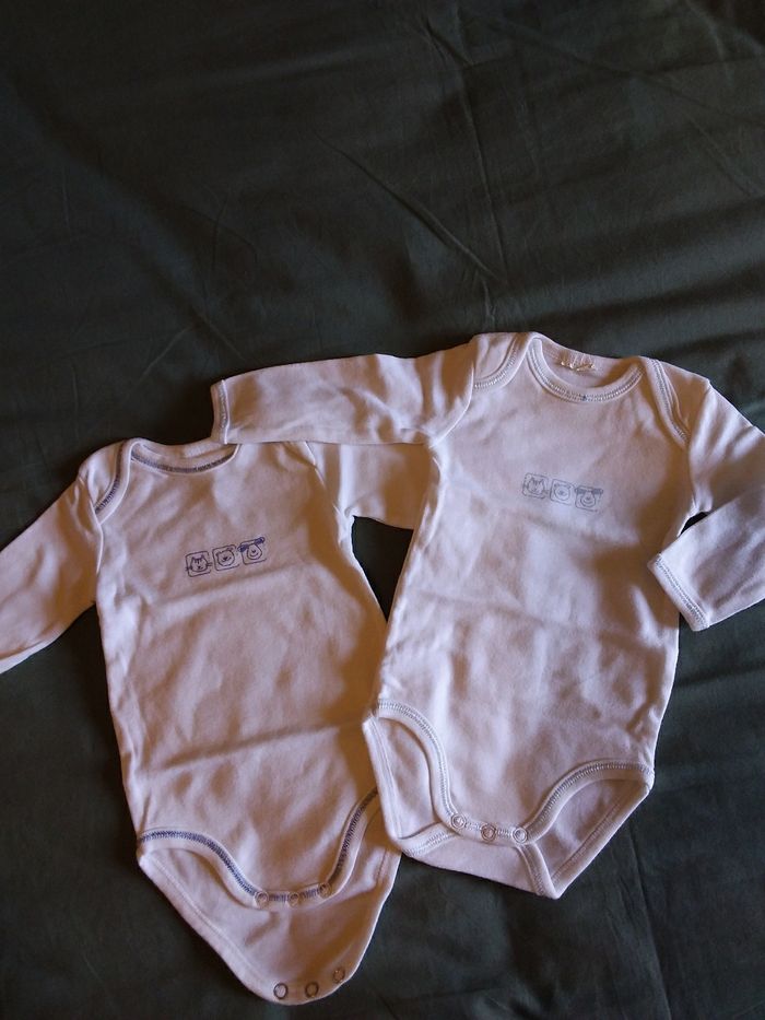 4 bodies bébé garçon taille 3 mois - photo numéro 4