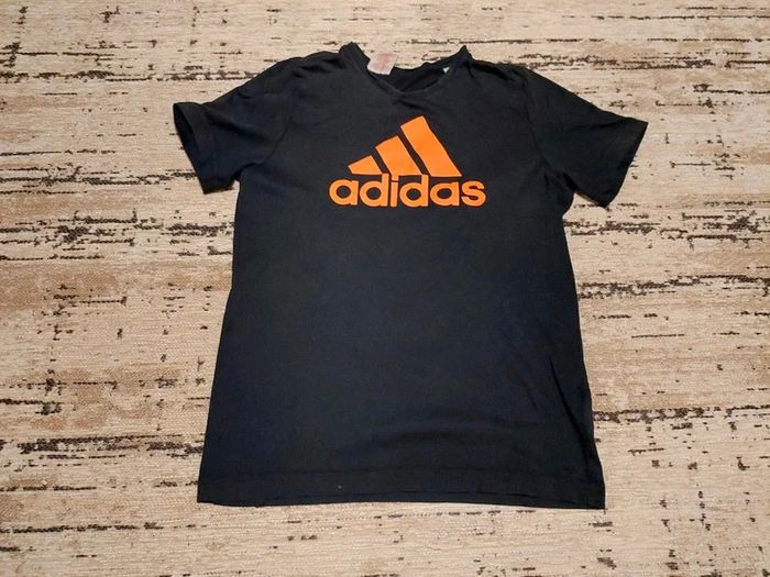 T shirt adidas