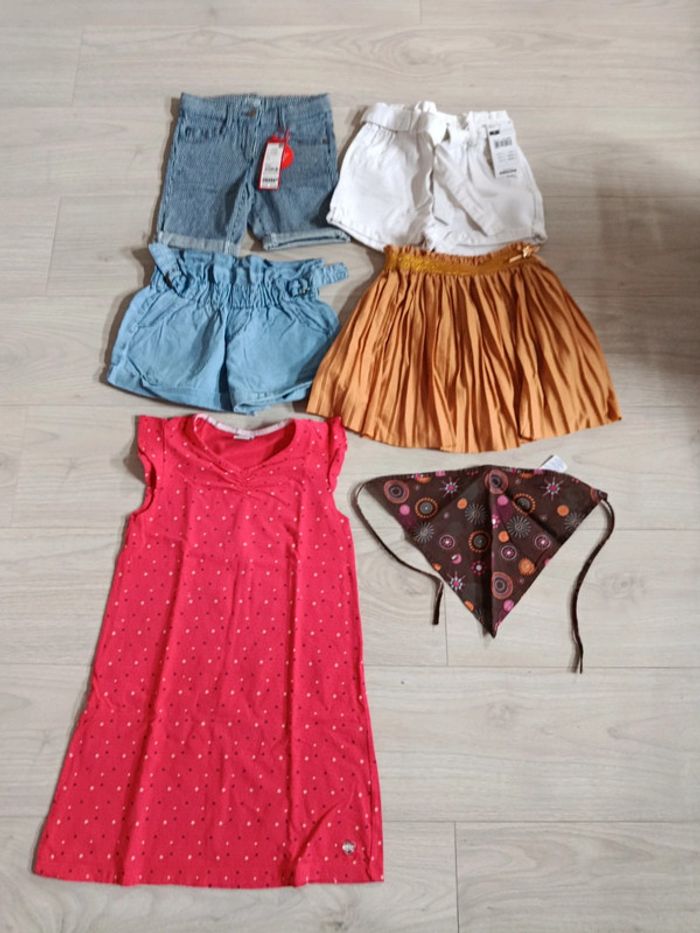 Lot d'été fille taille 7 ans