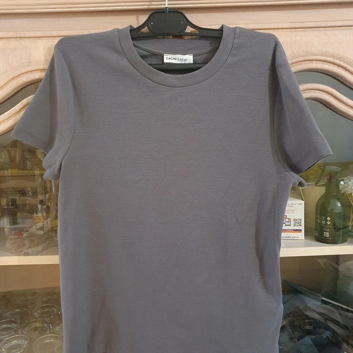 Tee-shirt Femme Couleur gris souris Taille XL Cache-cache