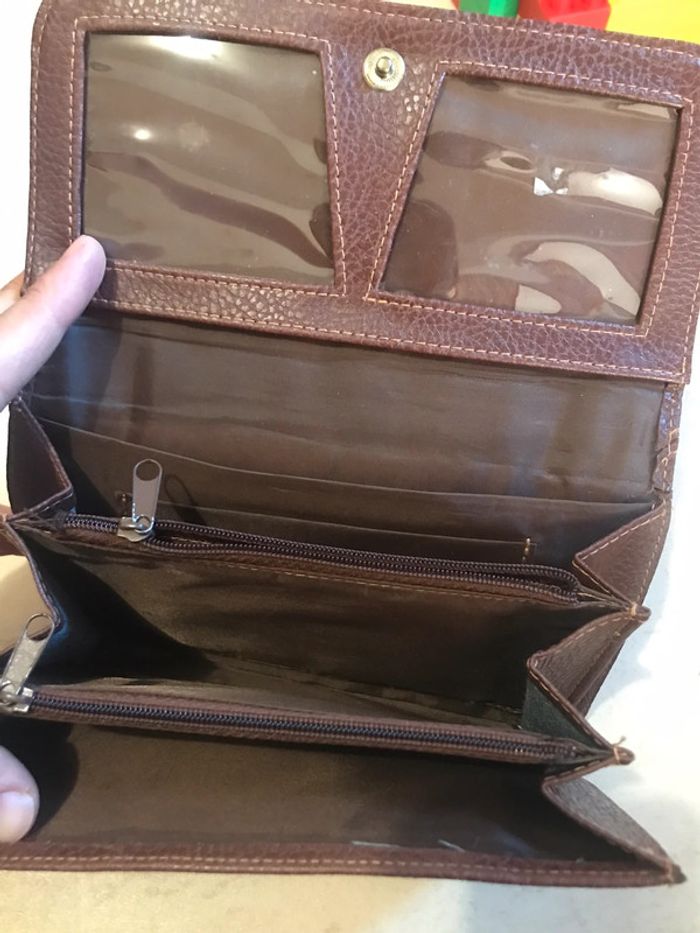 Porte monnaie femmes marron très très bon état. - photo numéro 9