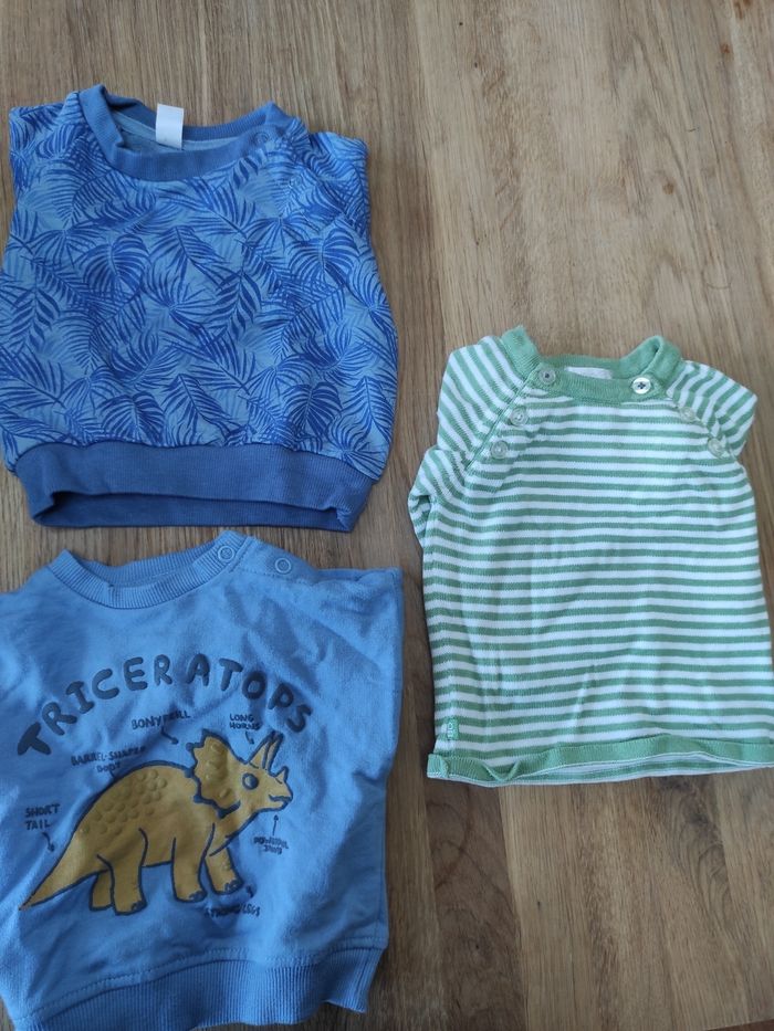 Lot pull-overs taille 3 mois