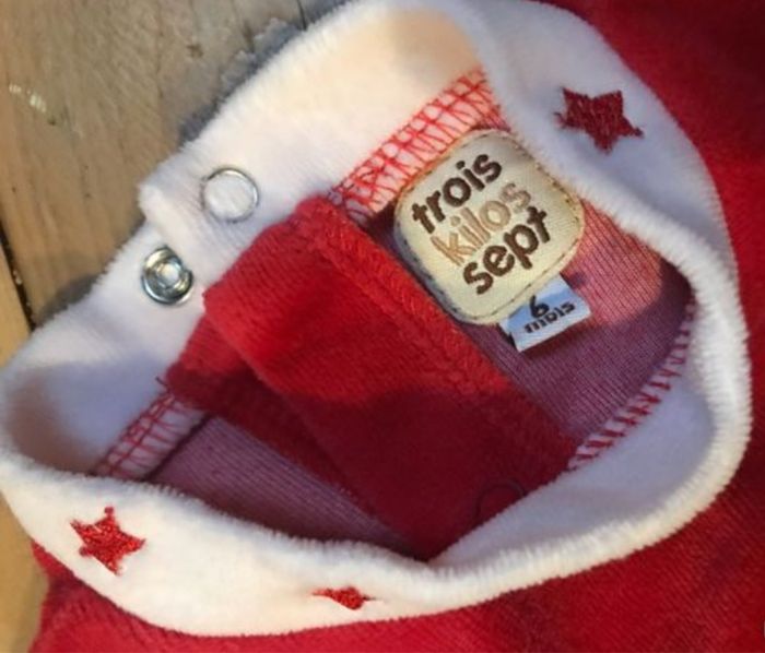 Pyjama velours père Noël 6 mois Trois kilos sept - photo numéro 2