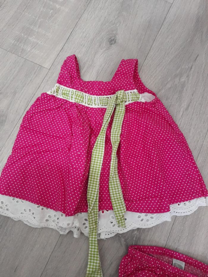 Robe et bloomer 9 mois - photo numéro 2