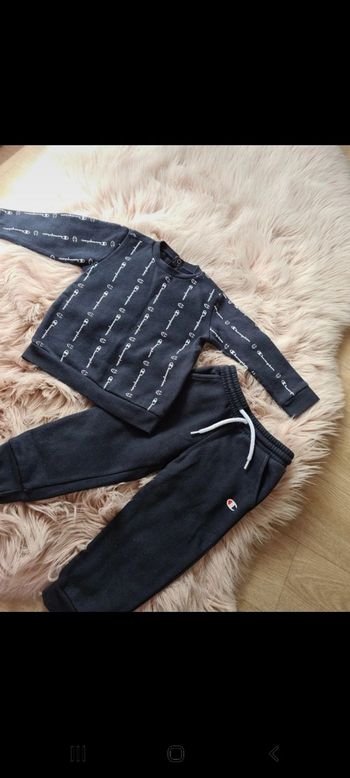 Ensemble bebe champion