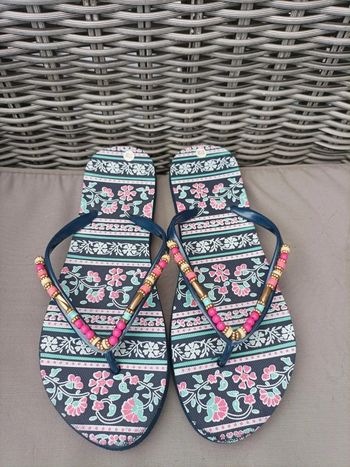 Jolies tongs fille-femme 37-38