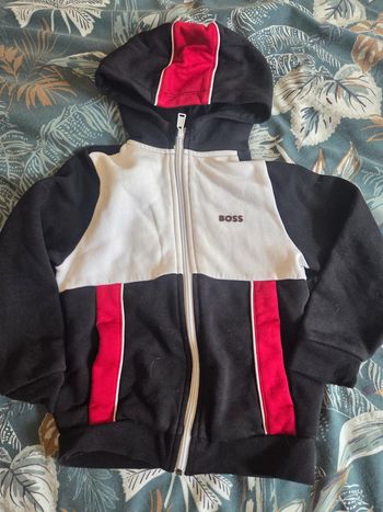 Gilet zippé hugo 6 ans