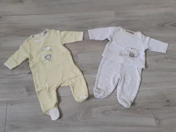 Pyjamas bébé