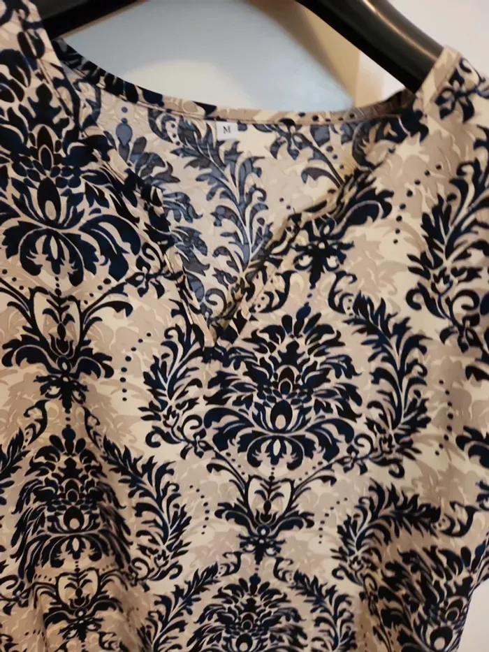 Robe courte taille M - photo numéro 3