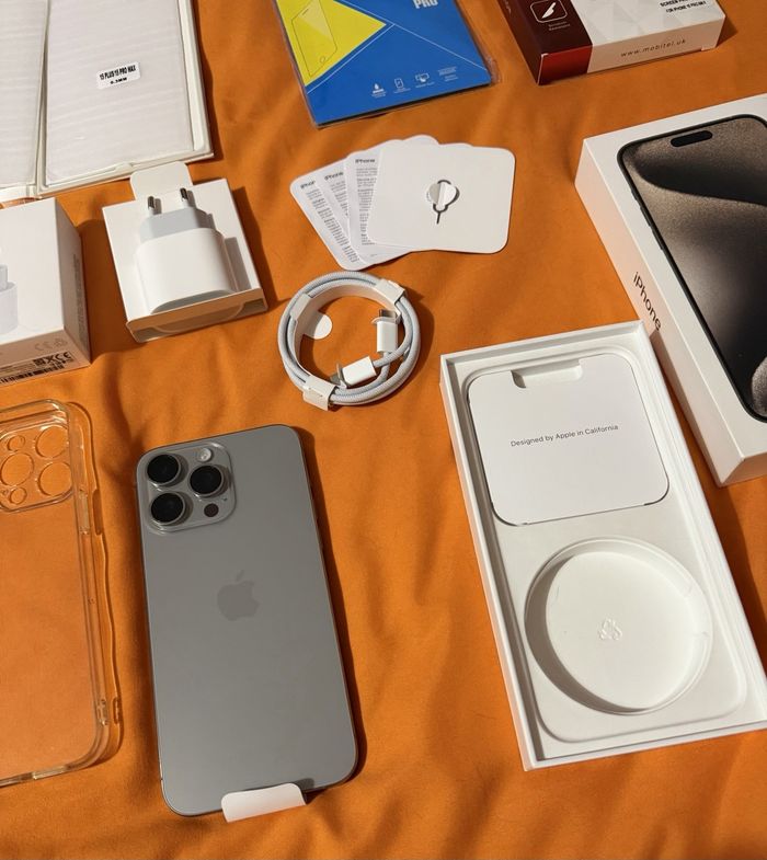 I P h o n e 15 pro max - photo numéro 4