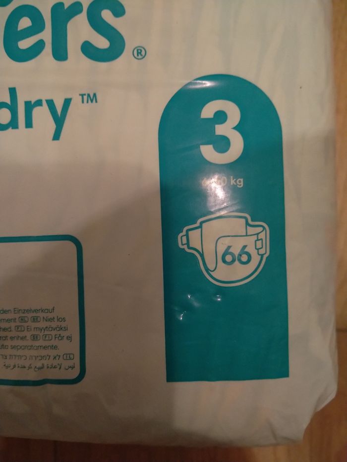 Lot de 3 paquets de couches bébé Pampers baby-dry taille 3 - photo numéro 2