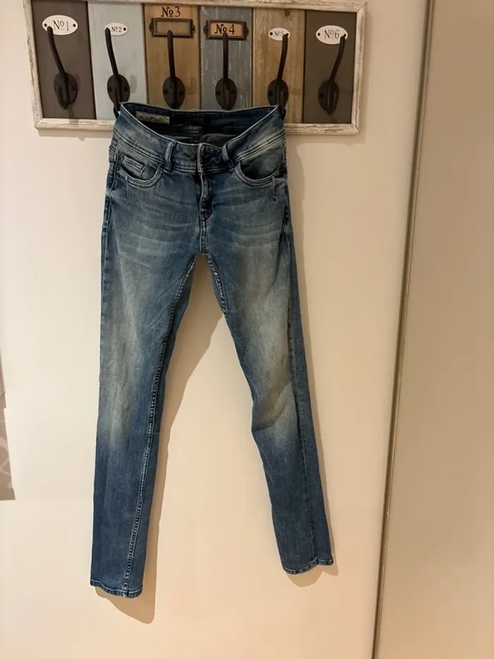 Jean 36 Bonobo